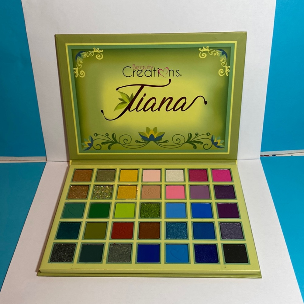 Beauty creations - Tania eyeshadows palette 🎨💋💄